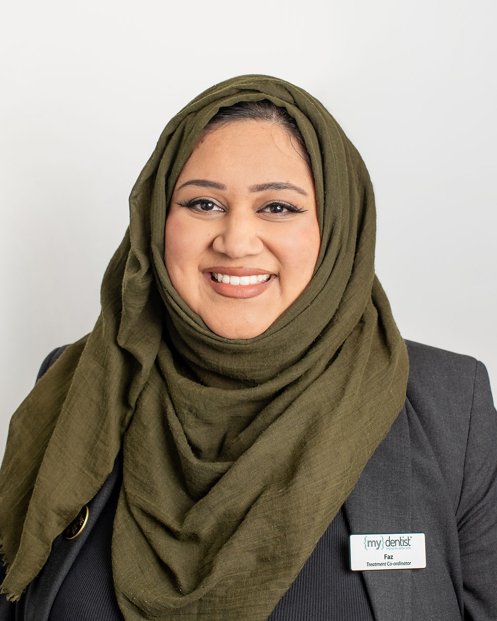 DRJB Smile Clinic TCO consultation with 3D scan, Faz Hannah Angie dental nurses at DRJB