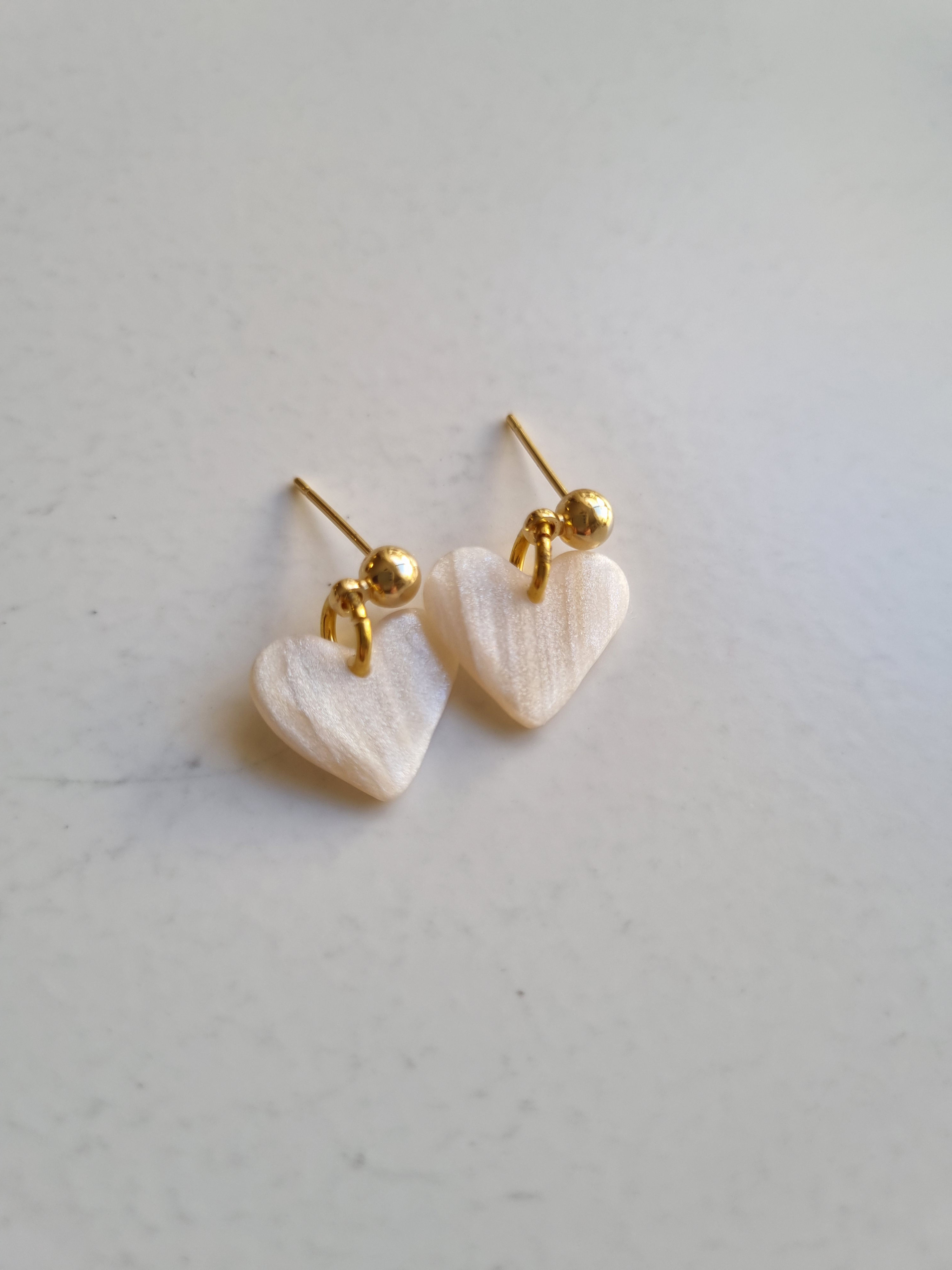 עגילי אמיליה