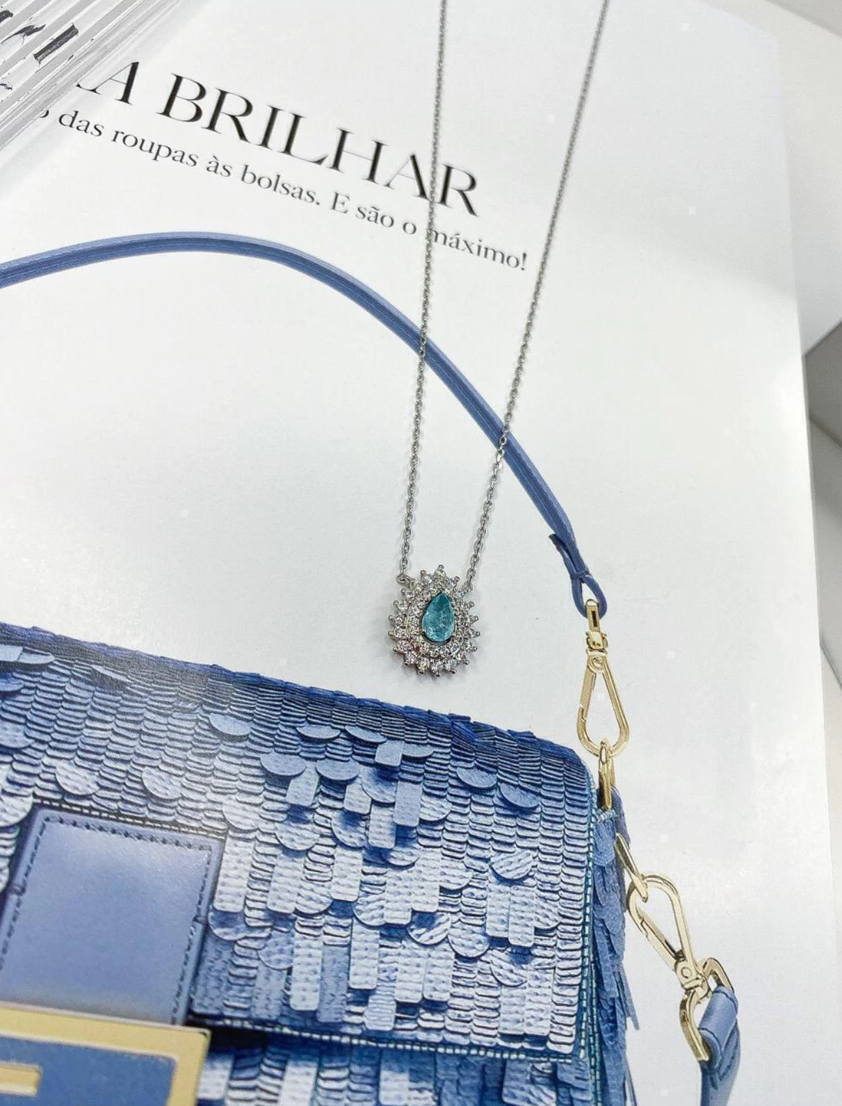 COLAR GOTA AGUA MARINHA DIAMOND