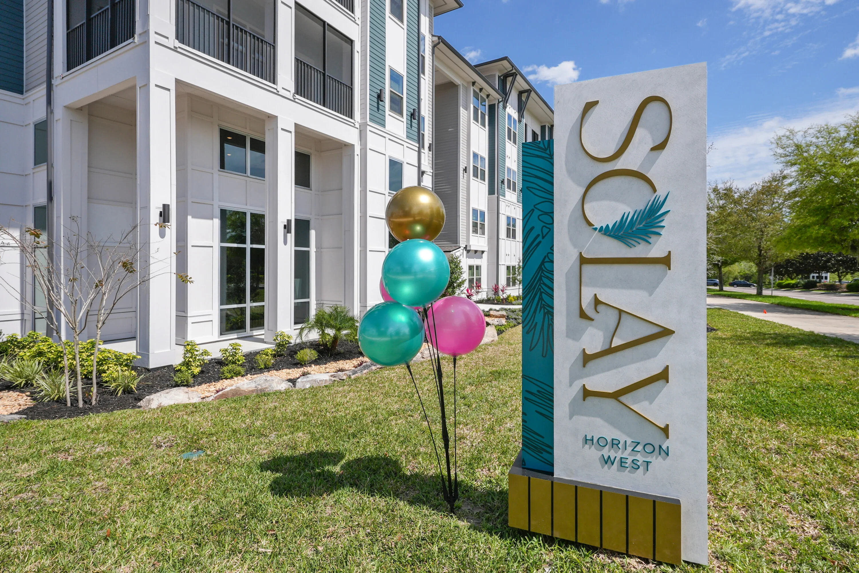 Solay Horizon West apartment community near Disney World