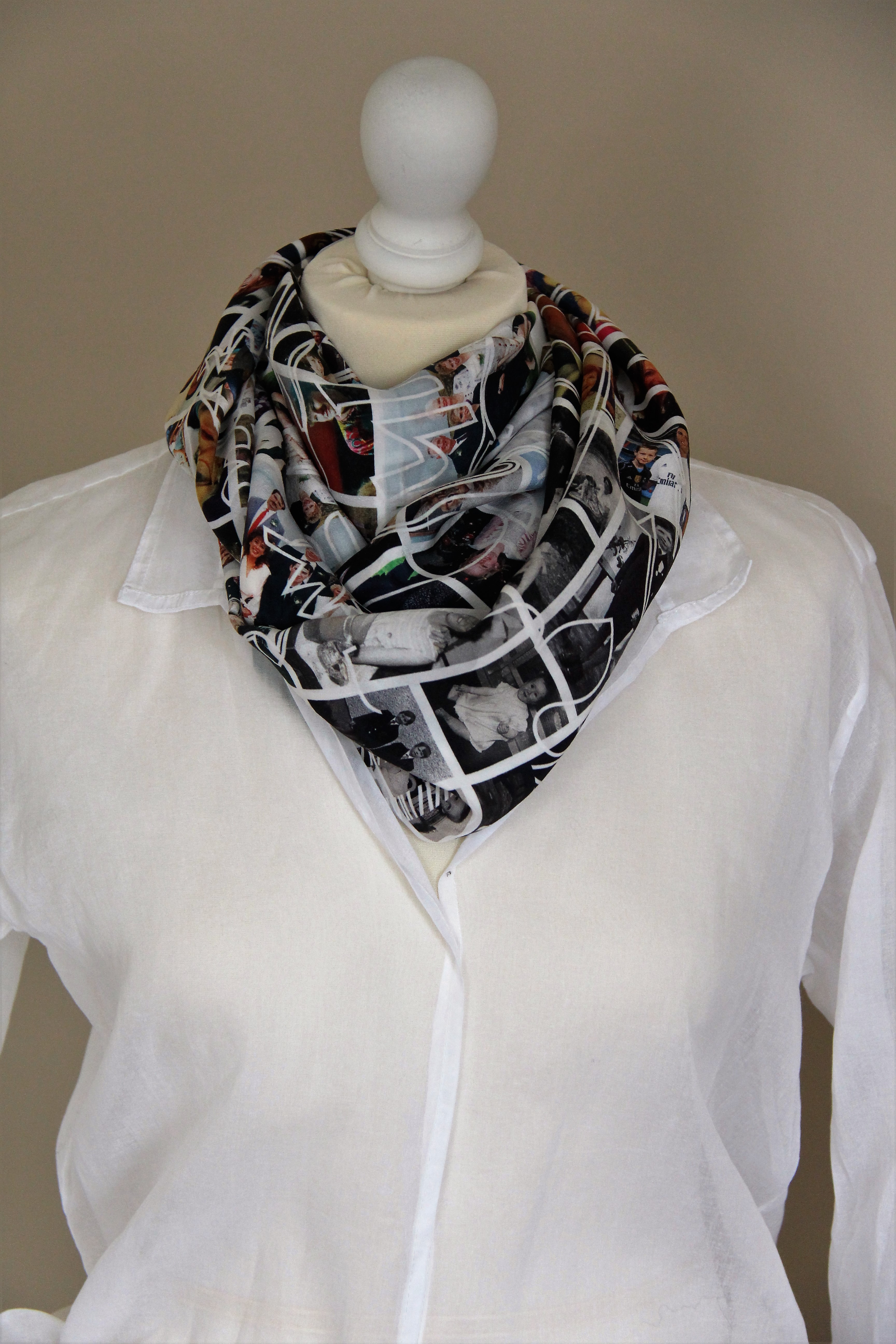 Selfie Scarf