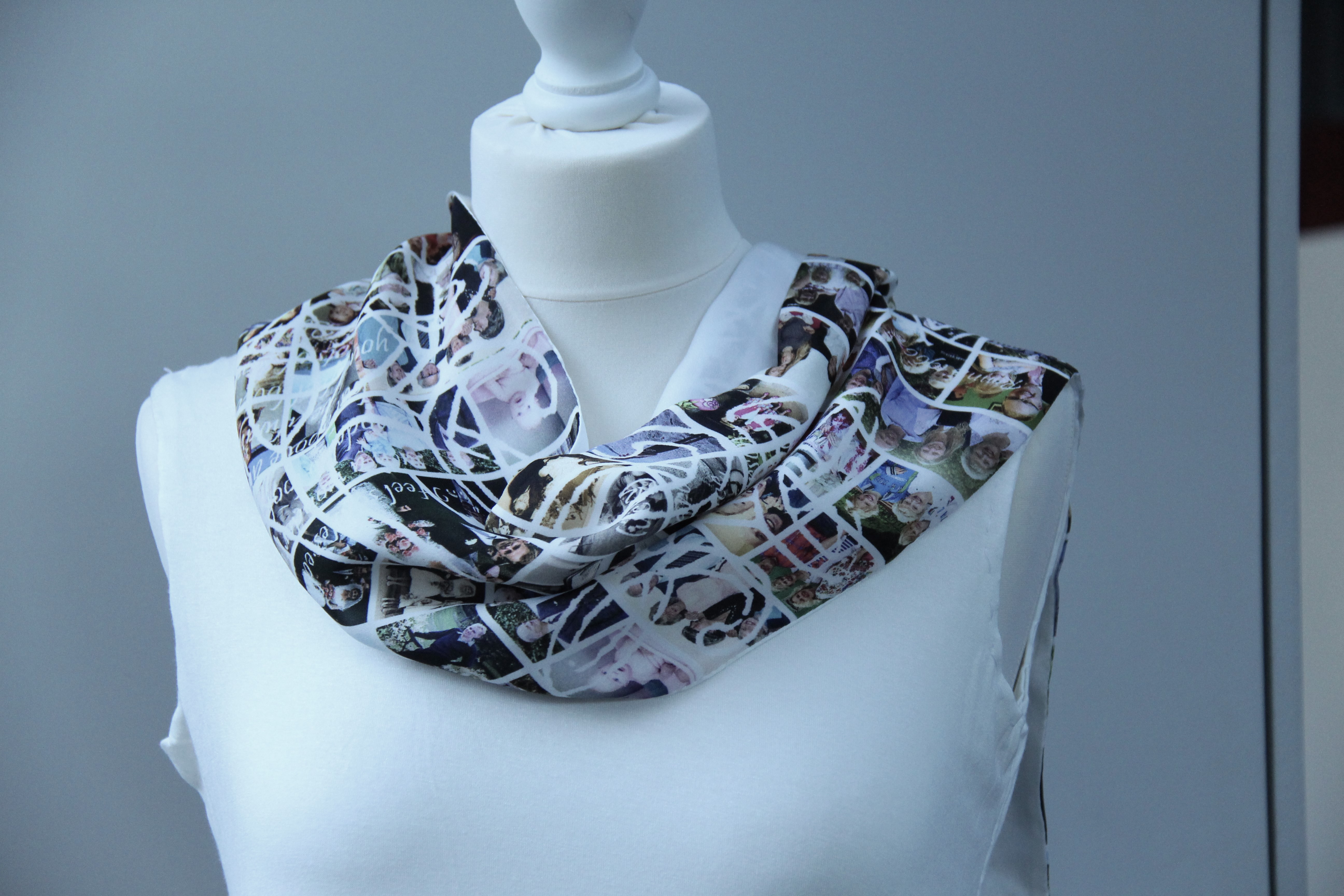 Selfie Scarf