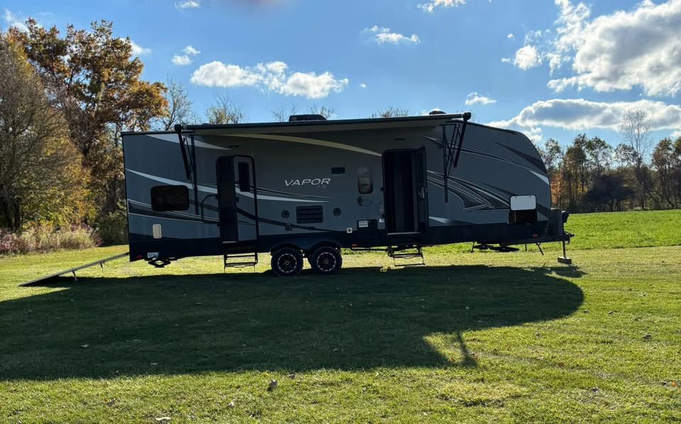 Thumbnail: 2016 Keystone Vapor 29V