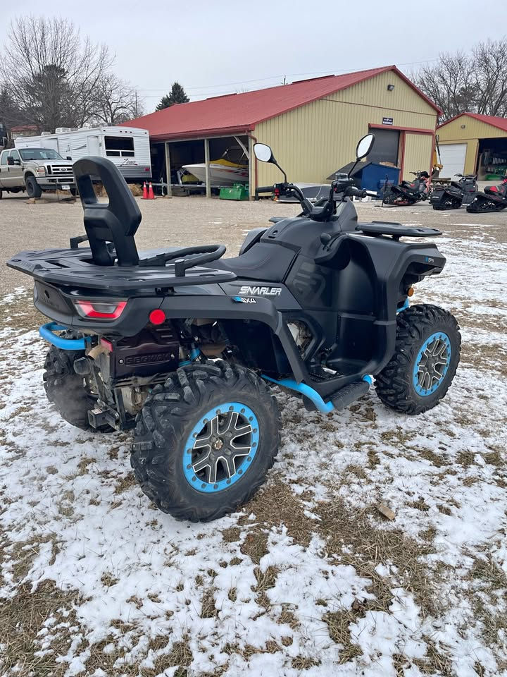 Thumbnail: SOLD | 2022 Segway Snarler AT6 2up