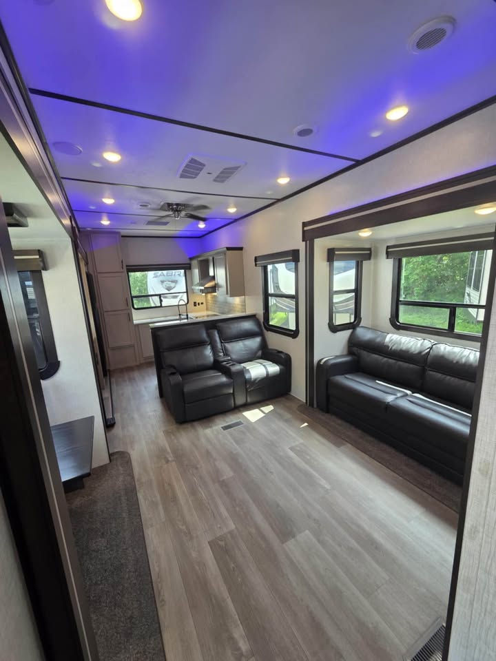 Thumbnail: SOLD | 2021 CrossRoads Cruiser 3601 GK