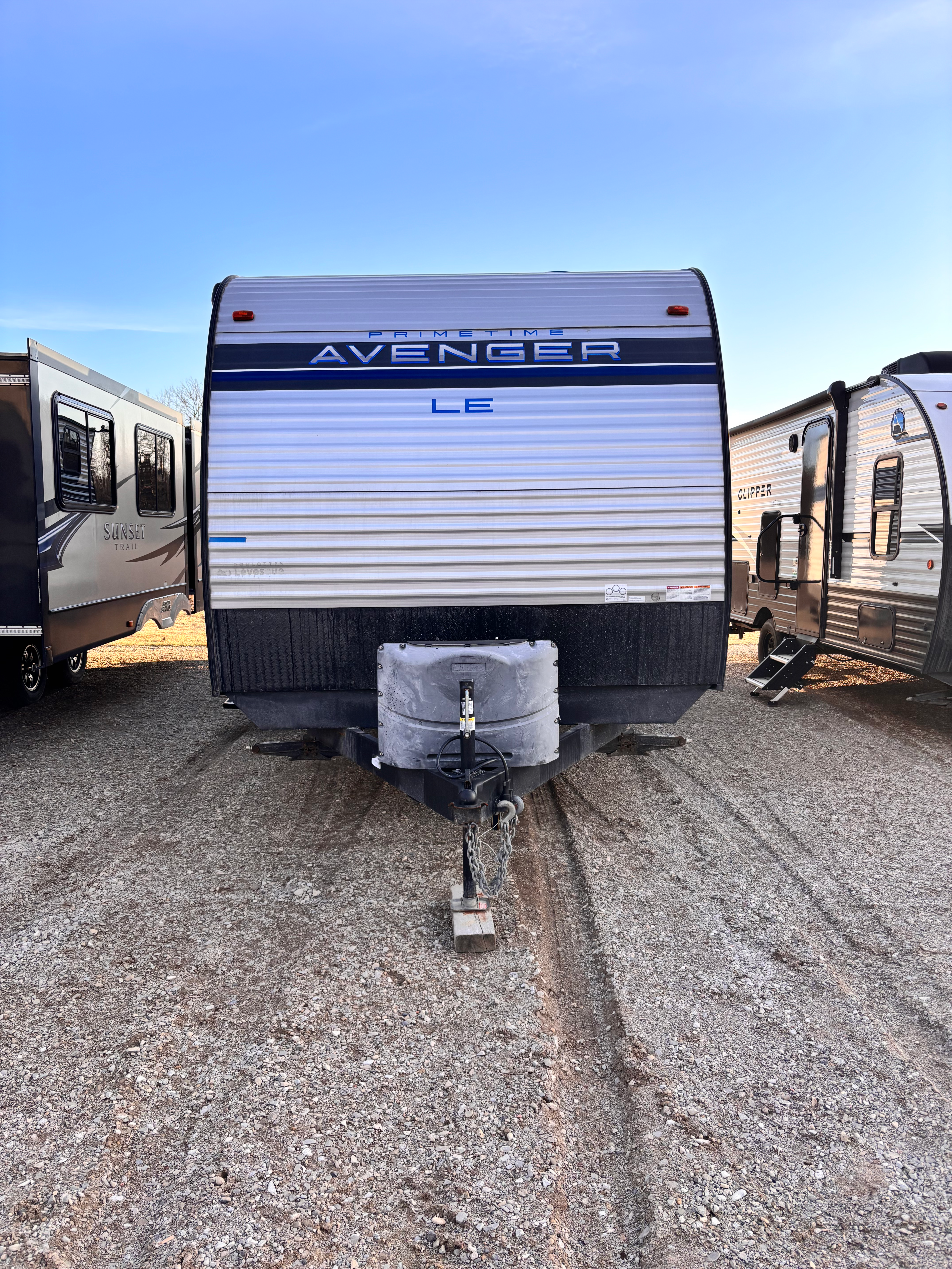 SOLD | 2022 Forest River Prime Time Avenger 26DBS LE