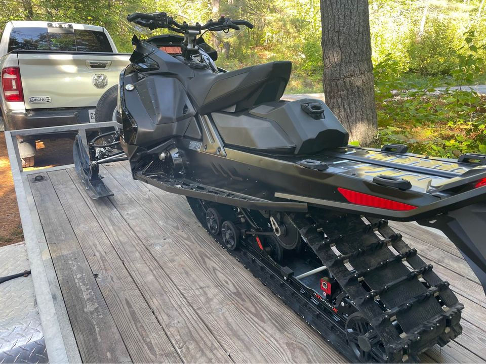 Thumbnail: SOLD | 2023 Ski-Doo Renegade X 850