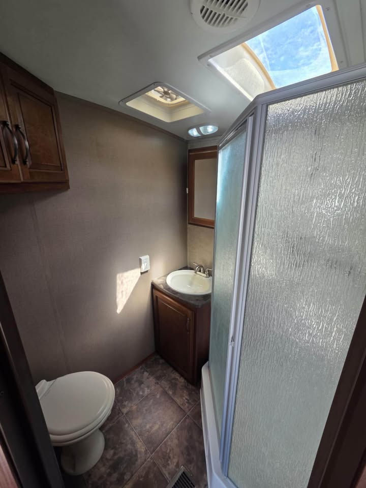 Thumbnail: SOLD | 2014 Keystone Cougar 21RBS