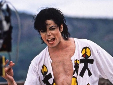 האם מייקל ג'קסון שינה את צבע עורו? האמת מאחורי המחלה, המיתוסים והתקשורת