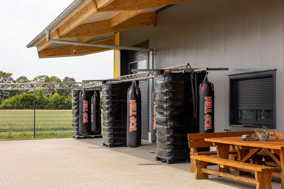 0393 Jump In_Clean-2127.jpg