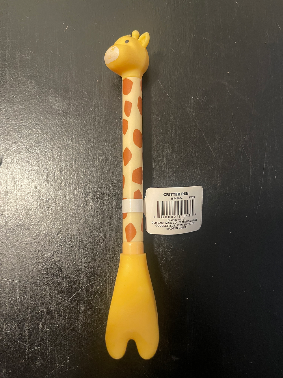 Thumbnail: Giraffe critter pen