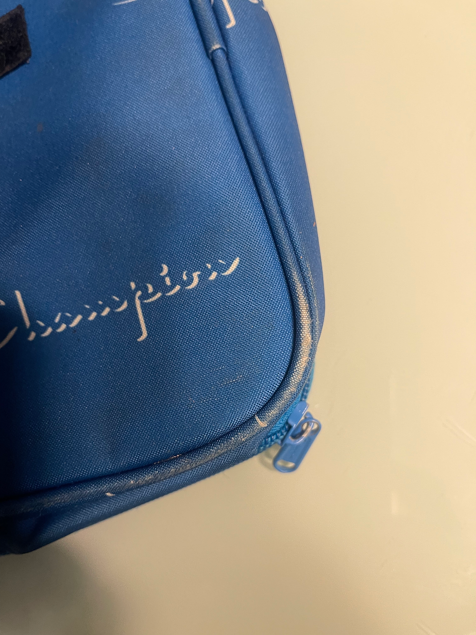 Thumbnail: Champion lunch box used 