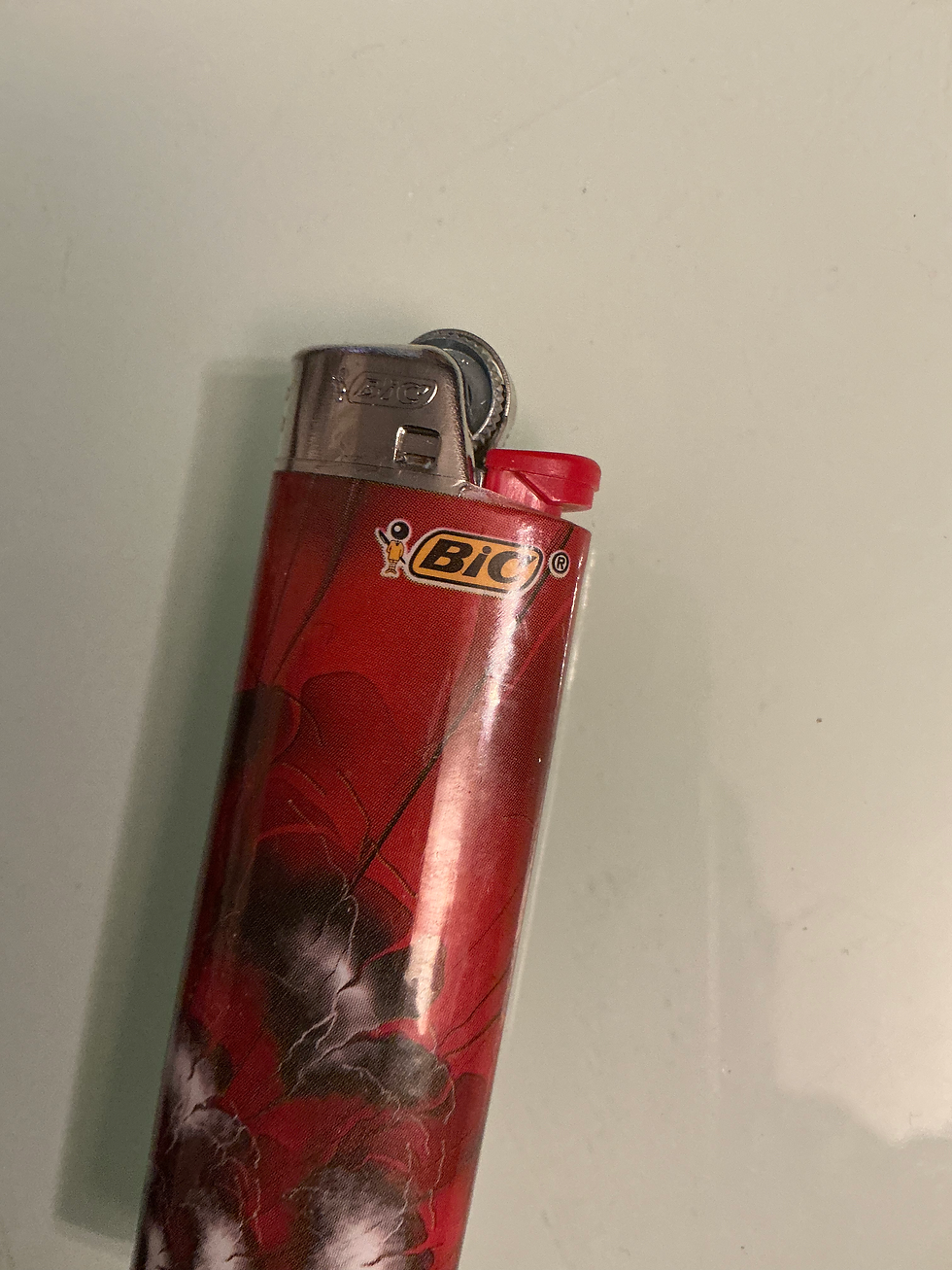 Thumbnail: Bic lighter