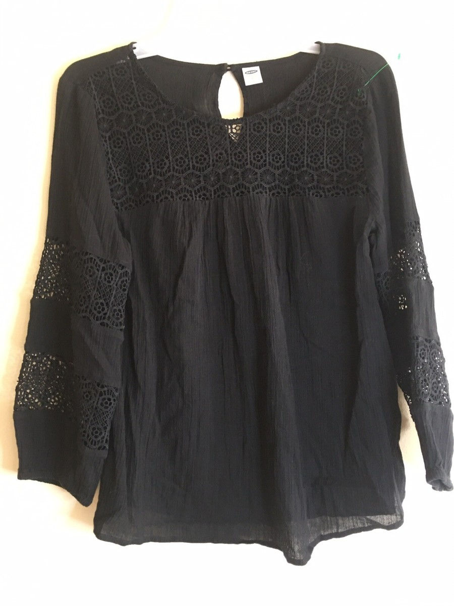 Old Navy black  Floral Top Small Cute