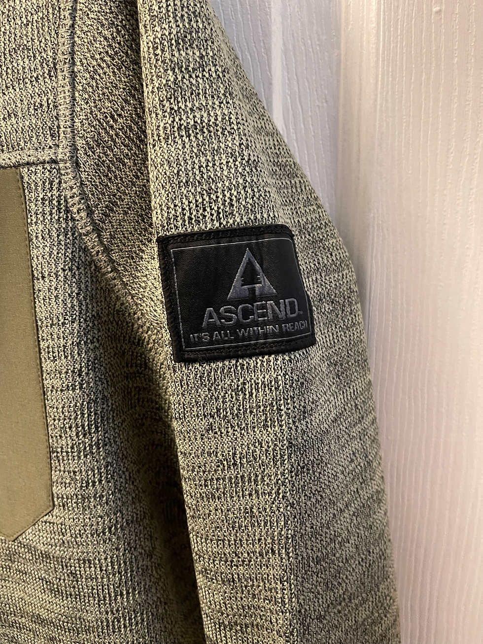Thumbnail: Ascend Cabellas Exploration Hiking Fleece Jacket Sweater Womens Sz M Gray
