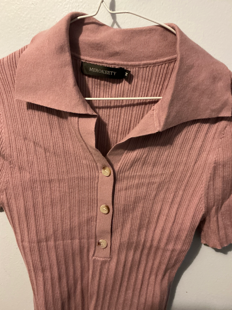 Thumbnail: Merokeety medium pink shirt 