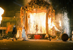 Погорелый театр