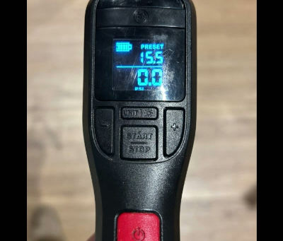 An electronic tyre inflator