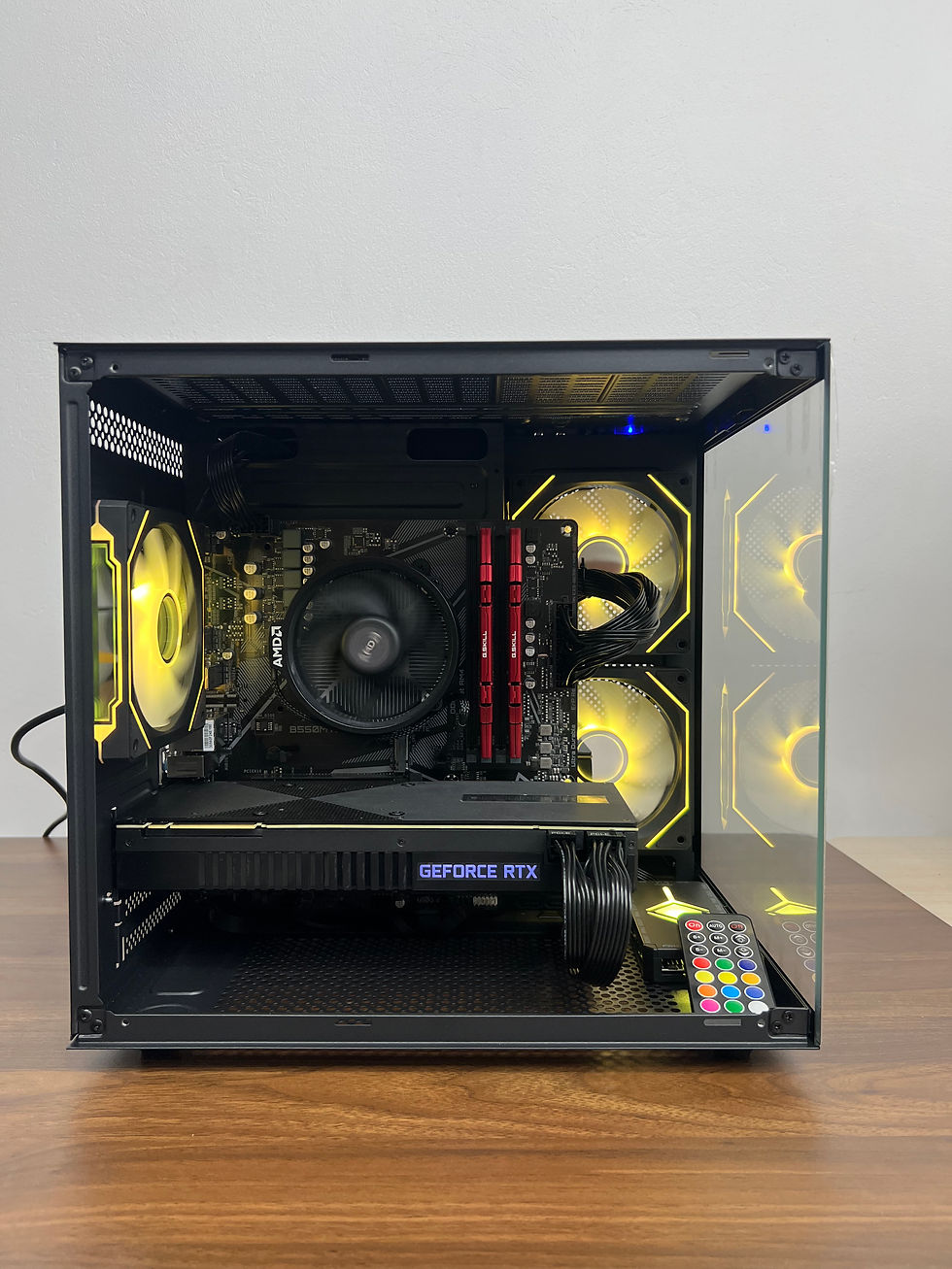 Miniatura: AM4 Custom Built Computer: Ryzen 5 4500 & RTX2080 8GB