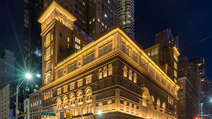 Let Classic Performances by Corporate Travel take your choir or orchestra to a stage closer to home; consider a performance tour in North America.