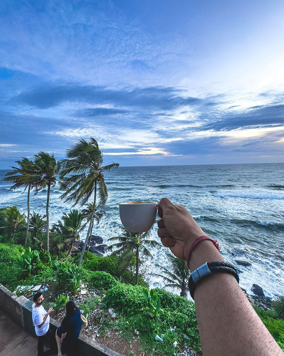 Miniaturbild: Kerala Varkala beat at Arabian Sea