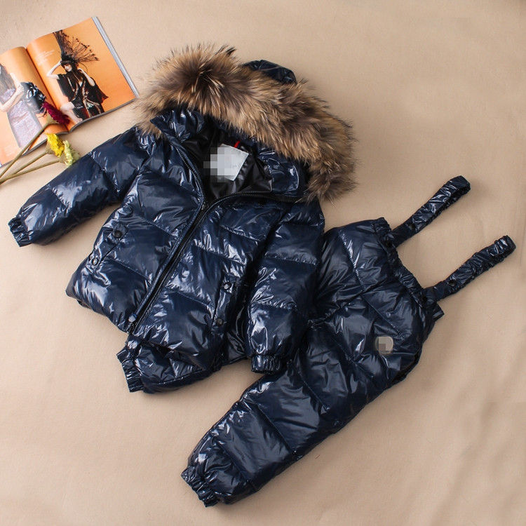 Миниатюра: Глянцевые детские зимние костюмы Moncler