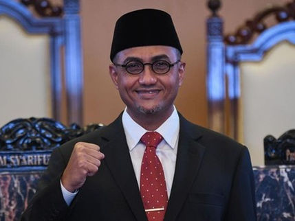 OJK Ajukan Pemblokiran 2.422 Nomor Pinjol Ilegal ke Komdigi