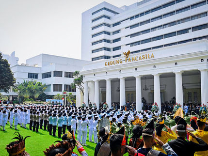 Presiden Prabowo Pimpin Upacara Hari Lahir Pancasila 2025, Tegaskan Pancasila sebagai Kompas Menuju Indonesia Emas