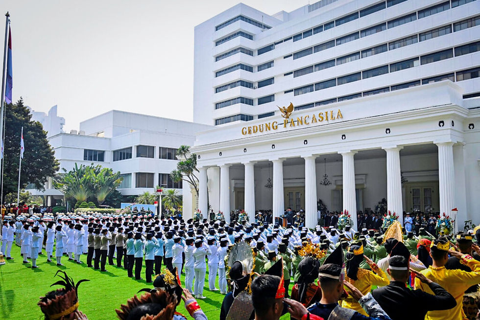 Presiden Prabowo Subianto, memimpin Upacara Peringatan Hari Lahir Pancasila tahun 2025 di Gedung Pancasila, Kementerian Luar Negeri, Jakarta, pada Senin, 2 Juni 2025.