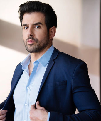 ADRiAN GONZALEZ