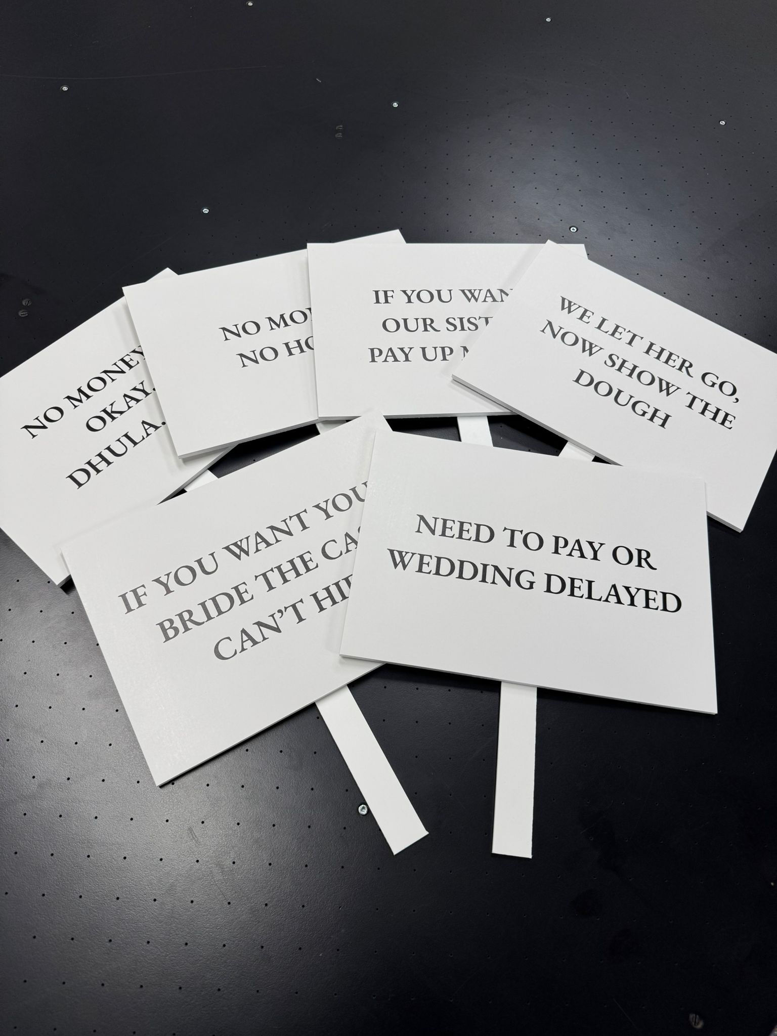 Simple White and Black Gate Signs