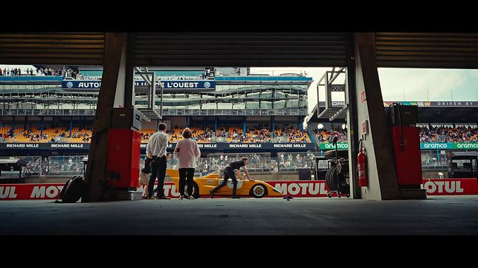 Foto einer Boxengasse