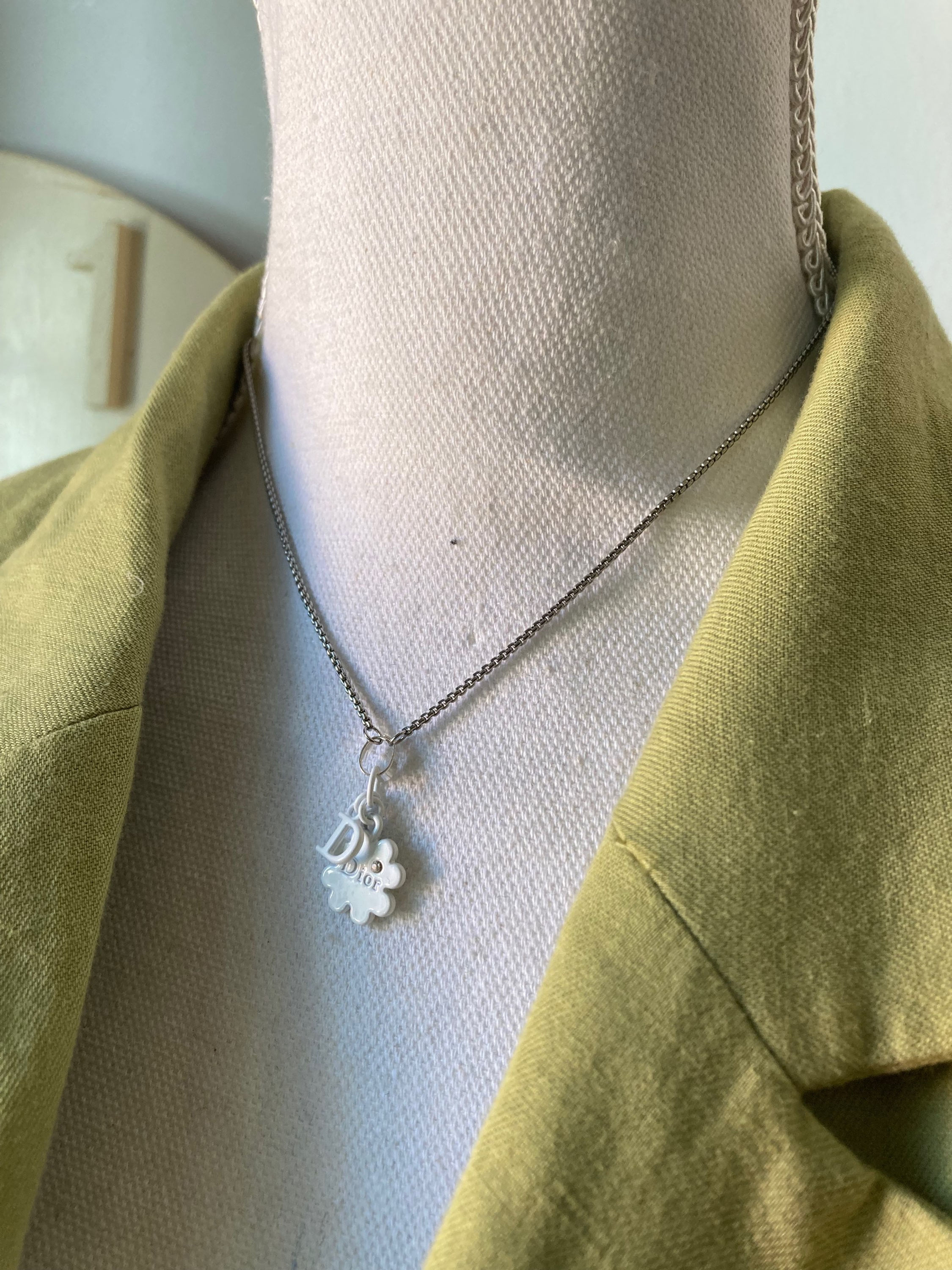 DIOR Four-leaf clover 