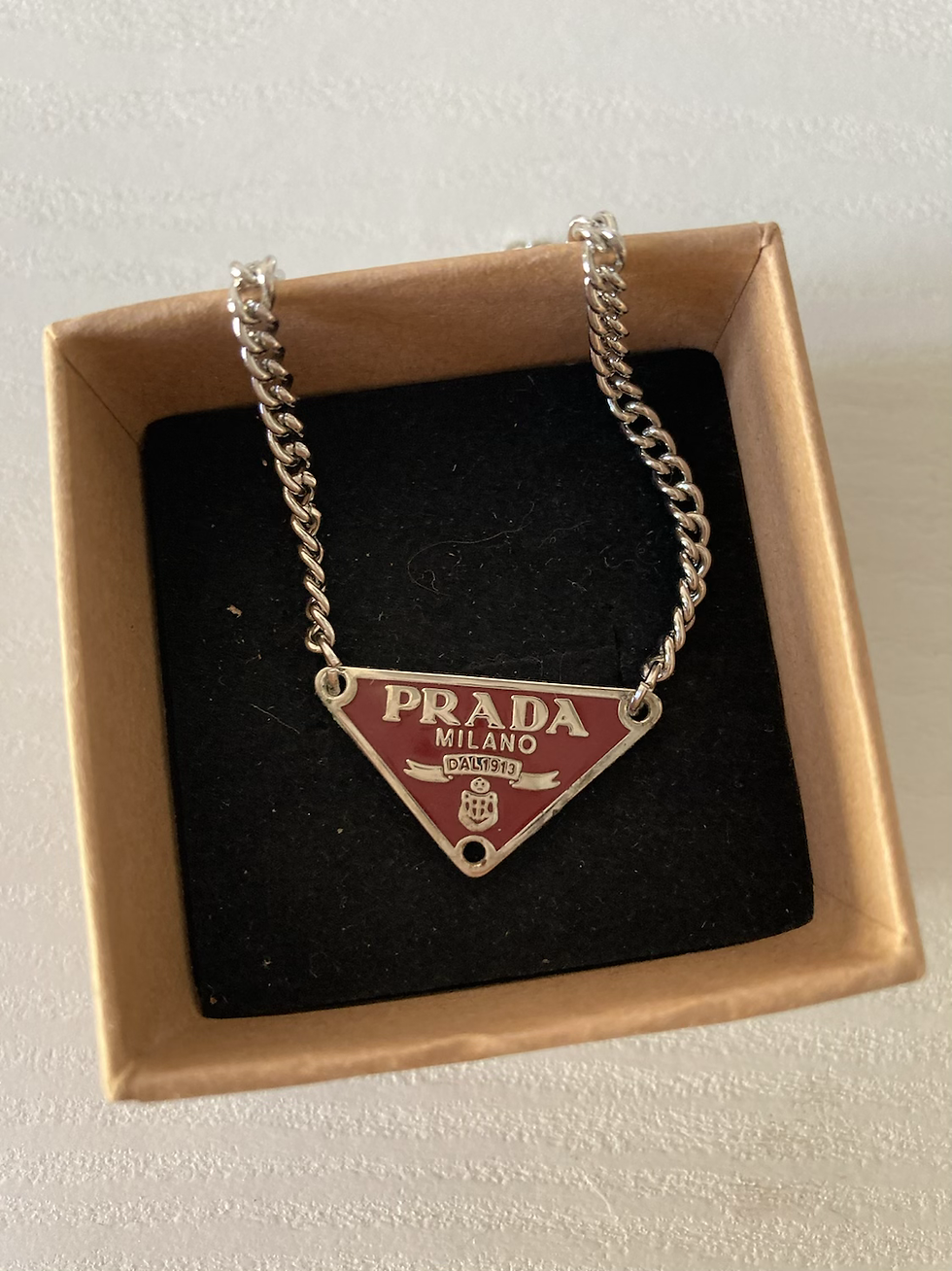 Miniatura: COLLANA REWORKED PRADA BORDEUAX MICRO