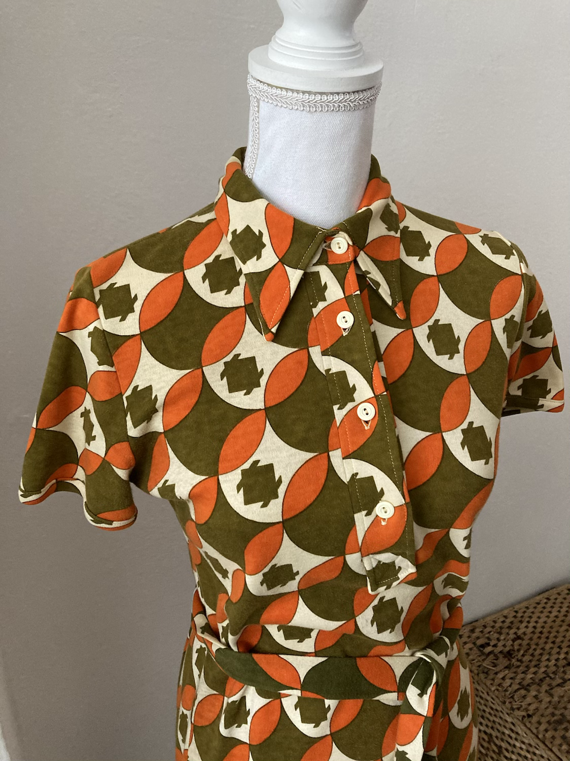 ABITO ANNI70 GUY LAROCHE