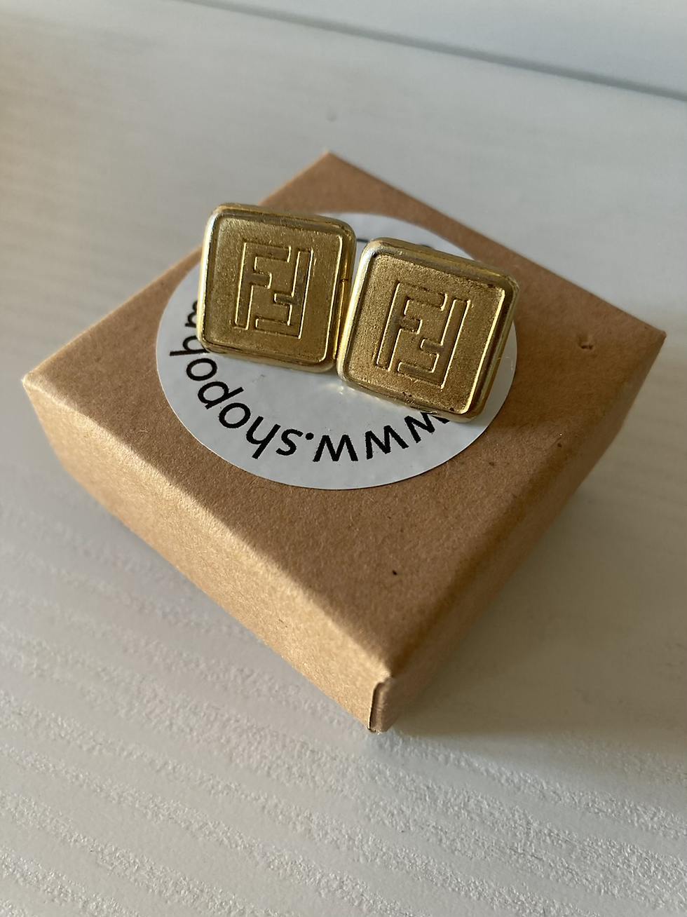 ORECCHINI QUADRATO FENDI GOLD