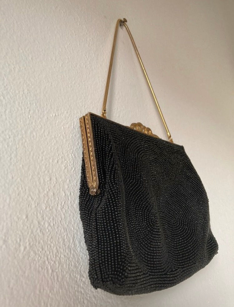 Thumbnail: HANDBAG VINTAGE BEADS 60s