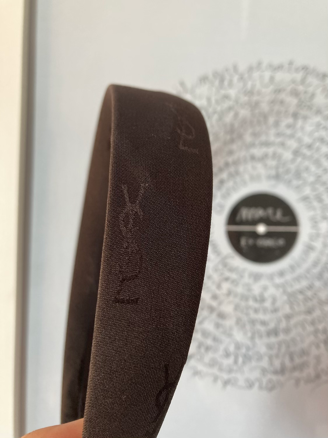 CERCHIETTO YSL LOGO MARRONE