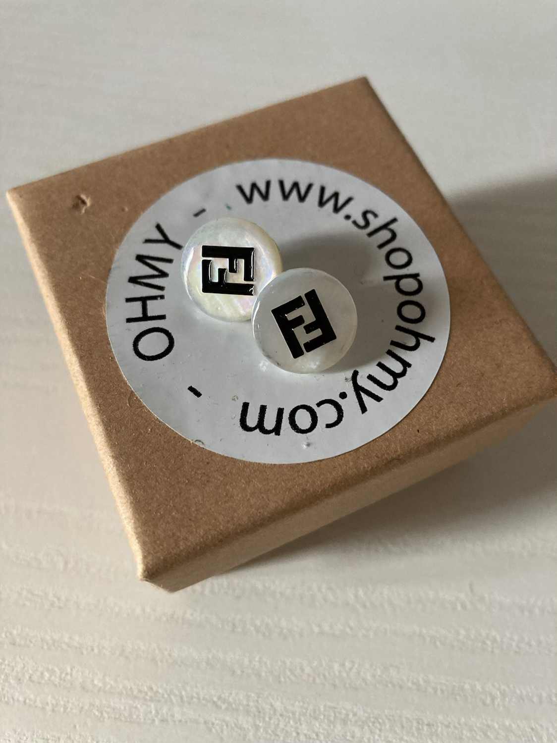 ORECCHINI FENDI PICCOLI