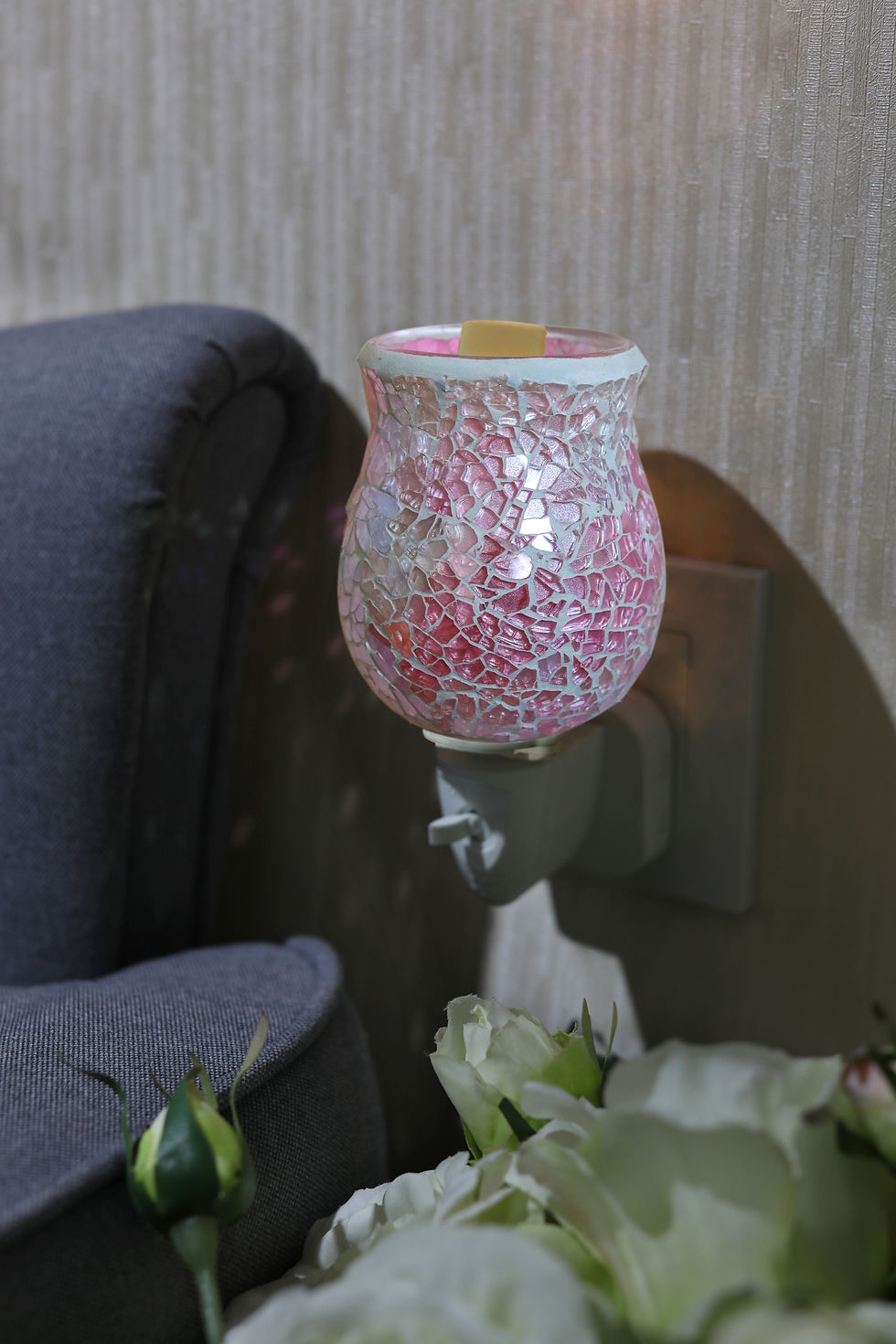 Thumbnail: Baby Pink Crackle Mosaic Plug In Warmer