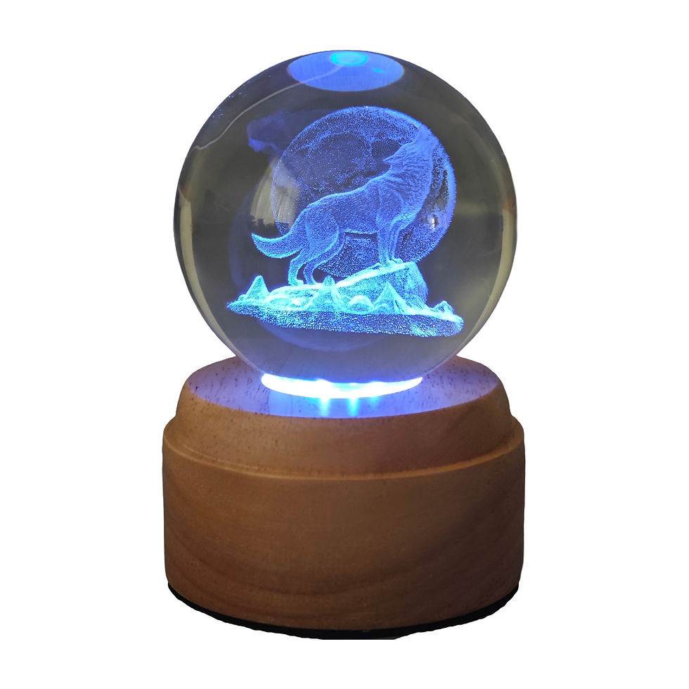 Miniaturbild: Wolf Rotating 3D Crystal Globe Light - Wood Base