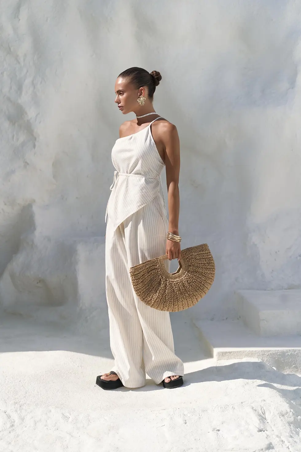 Thumbnail: Behin Striped Tie-Detail Beige Crop