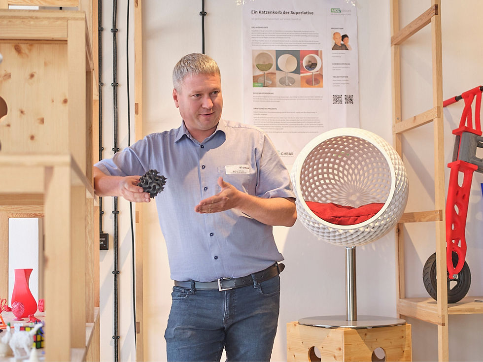 240723_MACHBAR_Besuch Professoren_Tim Birkner.jpg