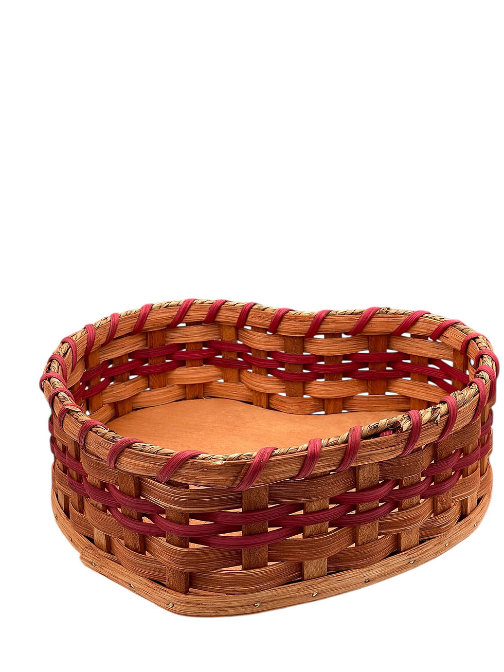 Heart-shaped woven basket for treats