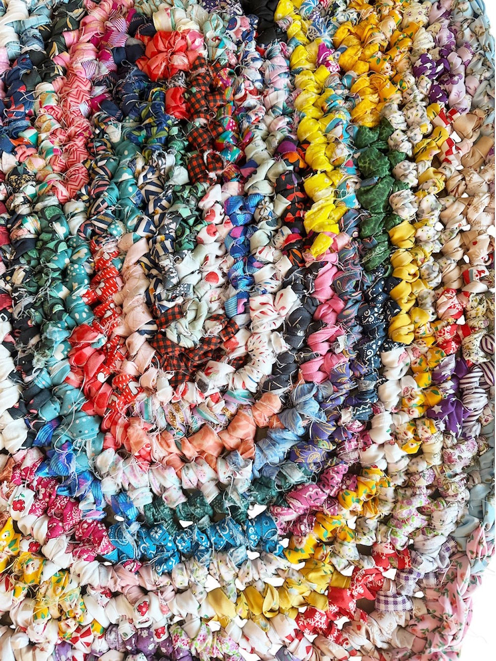 Thumbnail: Amish Knot Rug in Multi Color Crocheted Cotton Broadcloth Strips 23" - 33" Oval