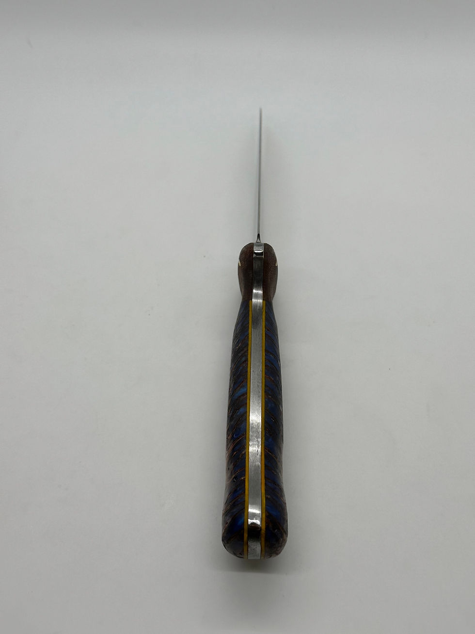 Thumbnail: Bush blade pinecone 