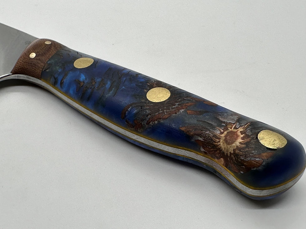 Thumbnail: Santoku pine cone 