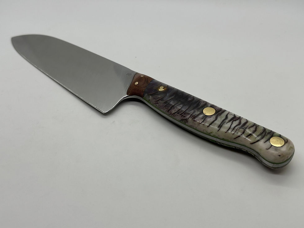 Thumbnail: Santoku pine cone 