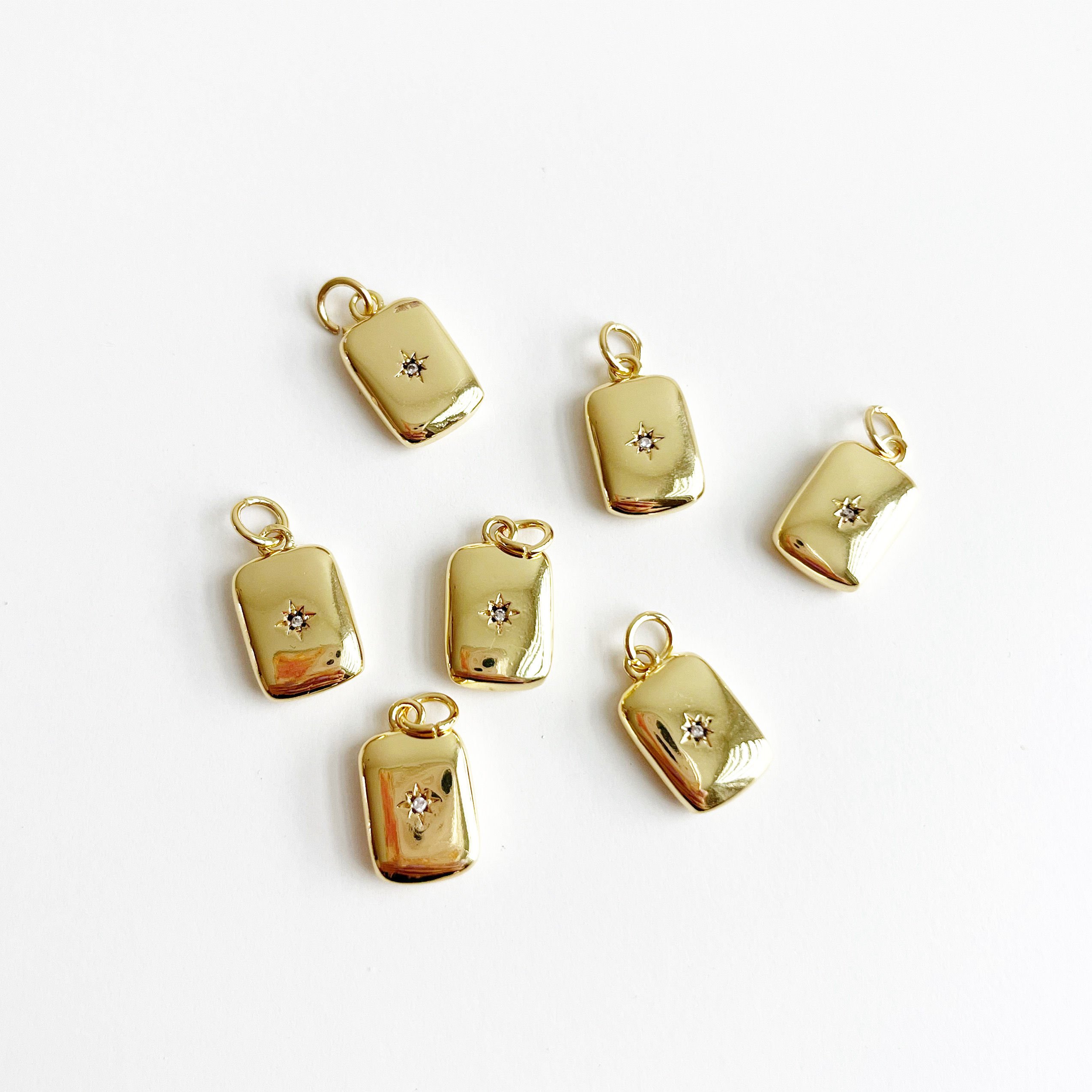 RECTANGLE STAR PENDANT