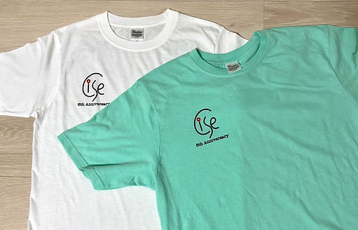 Tシャツ_edited.jpg